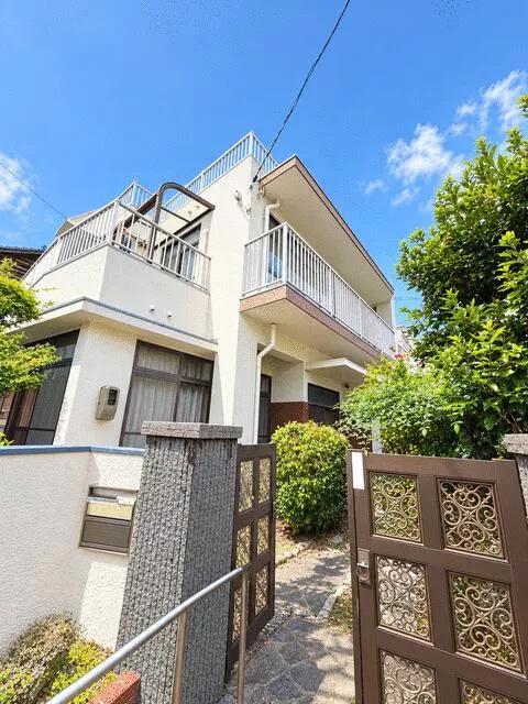 Kure City, Hirochobama 4-chome, 2-story, 6LDK