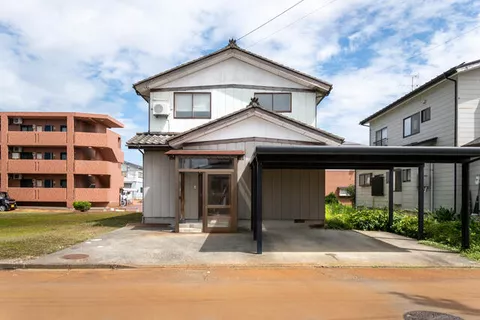 Nagaoka City Shimonokawa Town (Kita-Nagaoka Station) 2-story 6SLDK