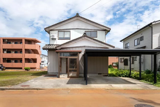 Nagaoka City Shimonokawa Town (Kita-Nagaoka Station) 2-story 6SLDK