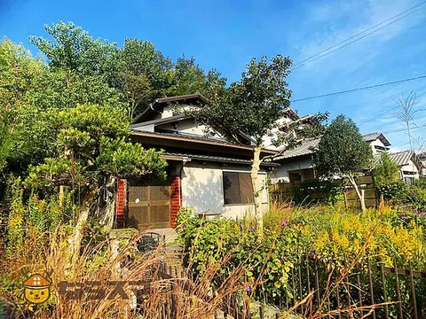 Used single-family home in Gojo-hata 2-chome, Nara City