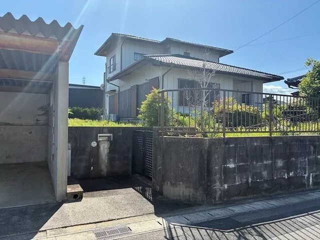 Anodacho (Kameyama Station) 9.8 million yen
