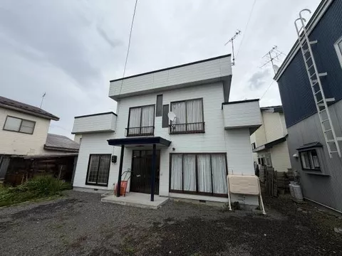 Hirosaki City, Oaza Hama no Machi Nishi 2-chome (Hirosaki Station) 2-story 4LDK