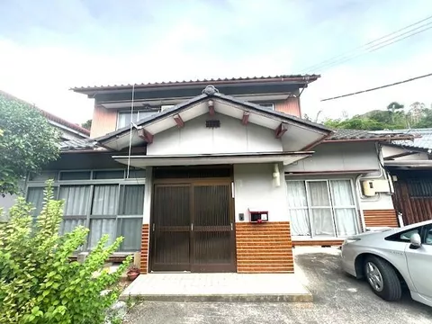 Mitoyo City Takasecho Kamitakase (Takase Station) 2-story 13LDK