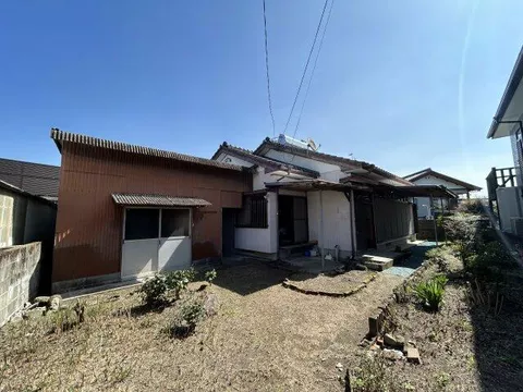Miyakonojo City, Kaimoto Town (Nishitokojō Station) Single-story building 4DK