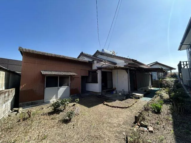 Miyakonojo City, Kaimoto Town (Nishitokojō Station) Single-story building 4DK