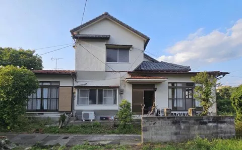 Sasebo City, Daikoku-cho (Sasebo Station) 2-story 3LDK
