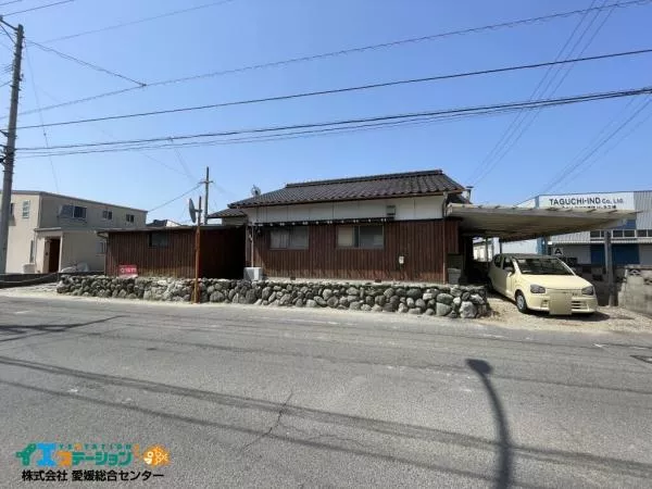 Niihama City, Kiuh 2-chome (Takahama Station) Single-story building 4DK