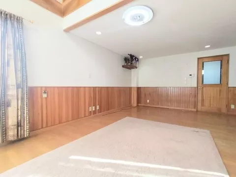 ☆ Spacious 20-tatami LDK with garden! It has a loft and an open atmosphere☆