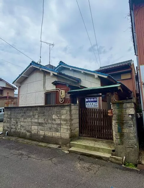 Tsu City, Otsube (Tsu-Shinmachi Station) 2-story building 6DK
