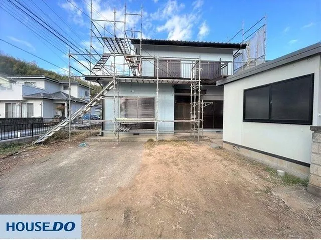 Scheduled for renovation completion in December 2025♪ Quiet residential area with good sunlight!