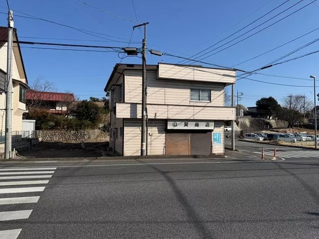 Fukiya (Shibukawa Station) 3 million yen