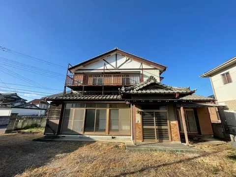 2F 6DK in Kamikawa-cho, Kodama-gun

3,900,000 yen
