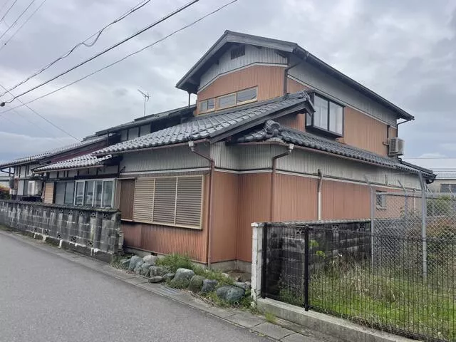Higashiomi City, Misono-cho (Shin-Yokaichi Station) 2-story 10LDK