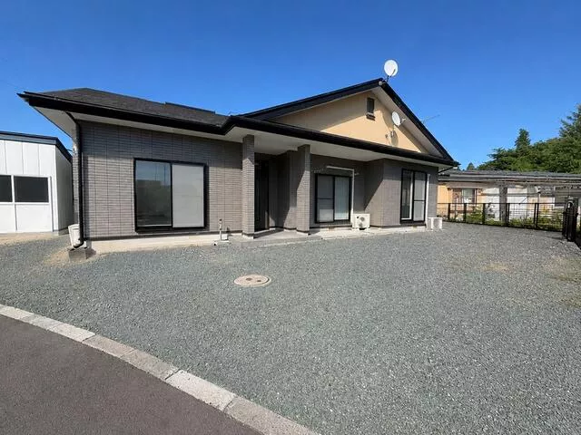 Hachinohe City, Isikawa 5-chome (Hon-Hachinohe Station), single-story building, 3LDK