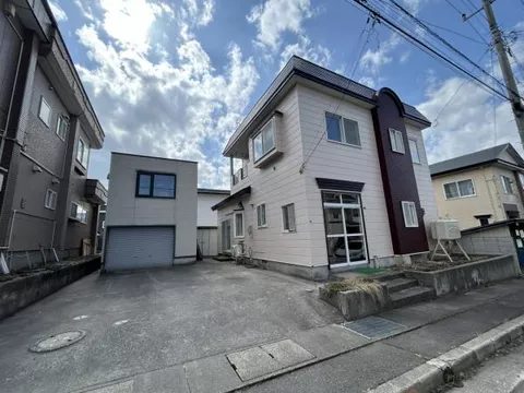 Aomori City, Kouhata 4-chome (Tsutsui Station) 2-story 4LDK