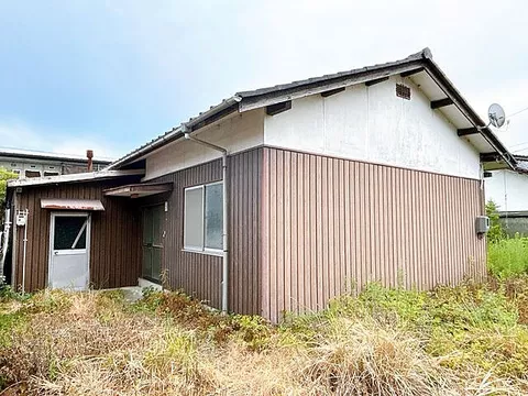 Used single-family home