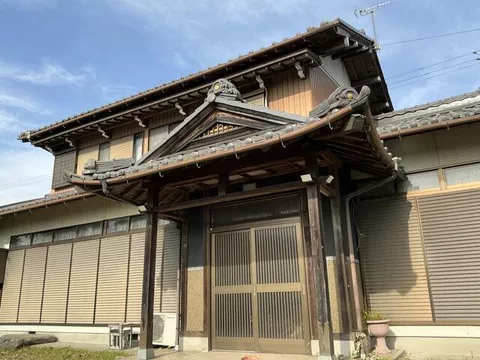 Ibi District, Ikeda Town, Rokunoi (Ikino Station) 2-story building 6DK