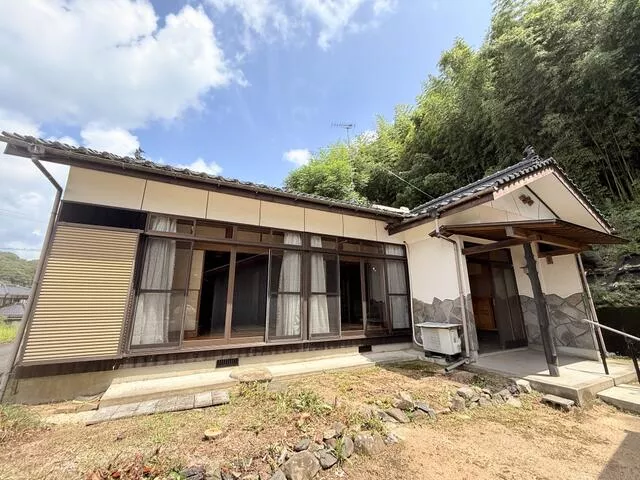 Ube City, Oaza Funaki Managasaki 2-story building 6DK