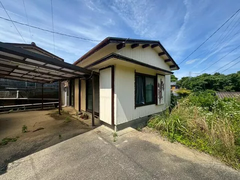 Shima City, Shima Town Koshiga (Ugata Station) Single-story building 5LDK