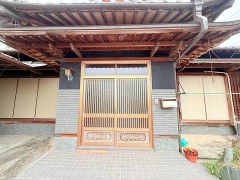 Awa City, Yoshino Town, Saijo, Inomoto (Ushijima Station) 2-story building 8SLDK