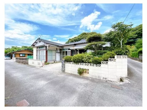 【Open House】 Current sale until April 20 / Immediate occupancy available / Quiet residential area / Parking for 2 cars (