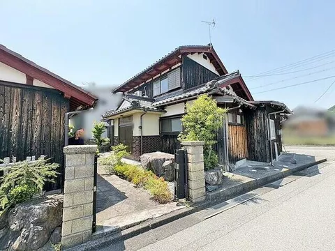 Nagahama City, Kinomoto Town, Kinomoto (Kinomoto Station) 2-story building 5DK