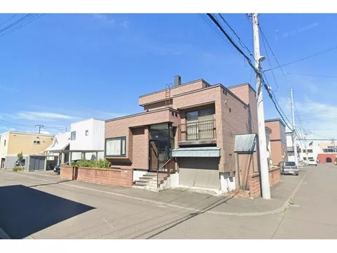8-minute walk from JR Taihei Station × Southeast corner lot! Bright 3SLDK with a garden