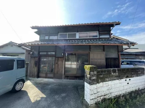 Saijo City, Tanbara Town Ikeda (Mibugawa Station) 2-story 7DK