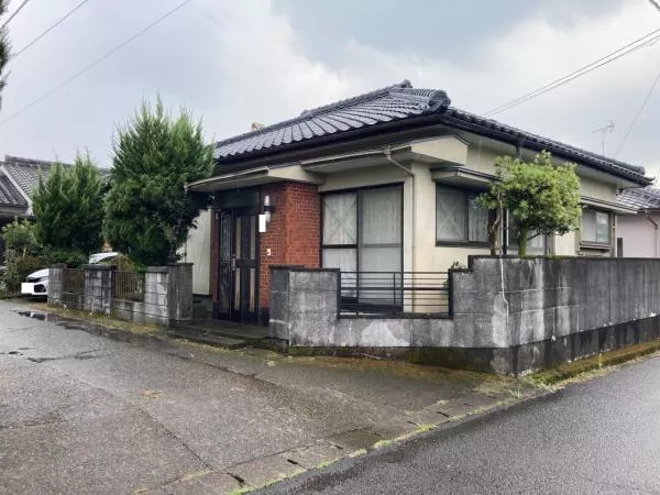 Kamikawa Higashi 3-chome, Miyakonojo City, 1-story, 5DK
