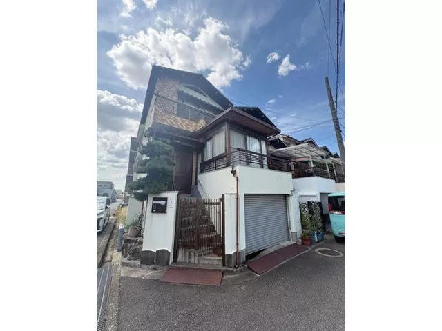 ◆Southeast corner lot 5LDK, also recommended for rebuilding! ◆Good sunlight and ventilation!