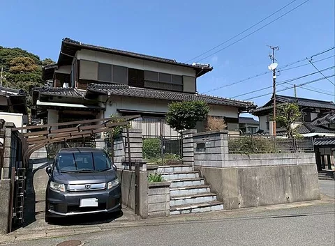Used single-family home Hikonoshima Yamanakacho