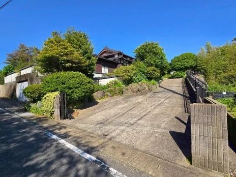 Kayaki Town 12 million yen - Image 3