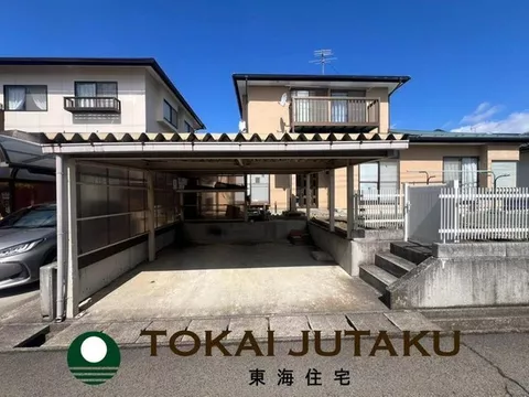 / Spacious garden! You can also enjoy BBQs and gardening! /