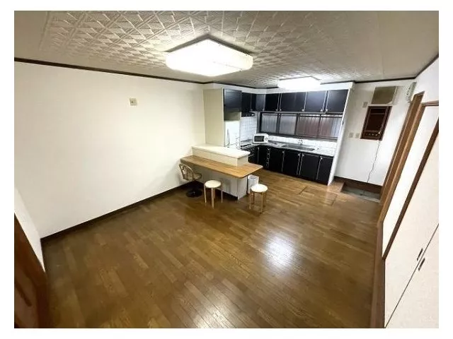 Oaza Shimobuchi (Shimoichiguchi Station) 9.9 million yen