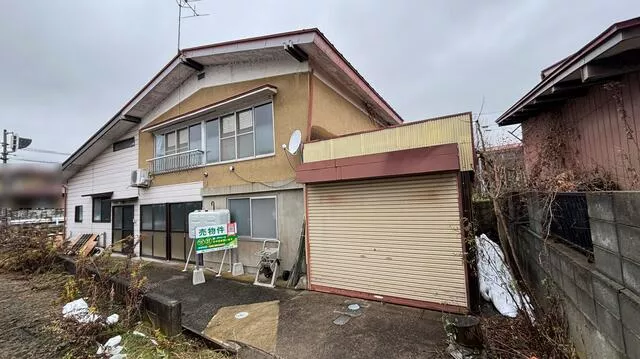 Kitakata City, Shiokawa Town, Azumaoka (Shiokawa Station) 2-story building 9DK