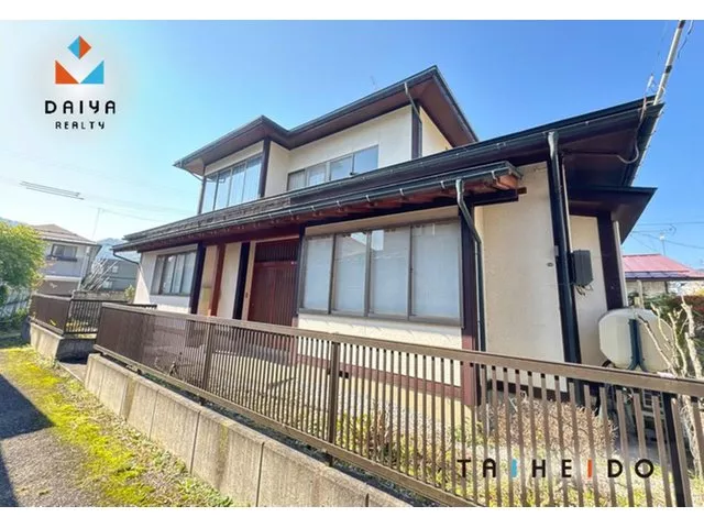 ■ Affordable price ■ Popular area