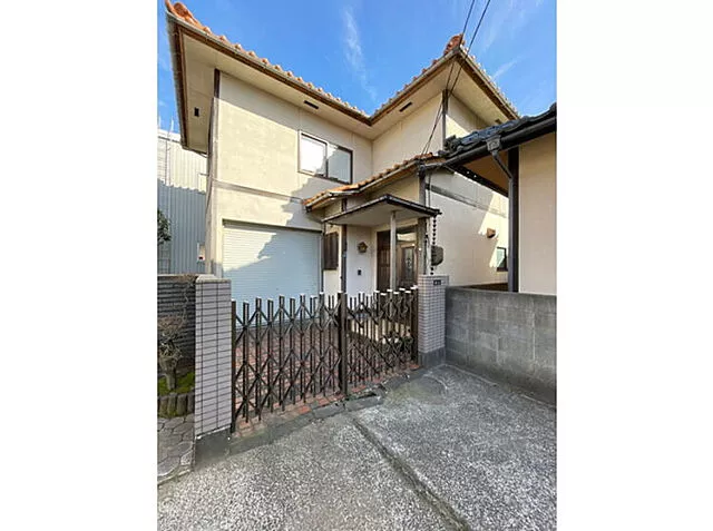 Used single-family home in Fukui City, Inazuka 4-chome