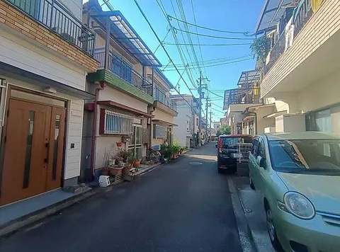 Used single-family home in Shinikejima-cho, Higashi-Osaka City