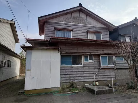 Joetsu City, Oaza Nishikubo Hama (Saigata Station) 2-story 5DK