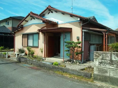 Kōbe Town, Anpachi District, Oaza Suemori (Hirokōbe Station) Single-story building 3DK