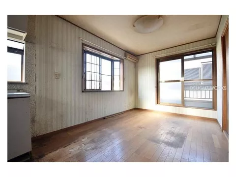 Directly connect homes with the people who live in them. Honest home searching made possible by direct sales from the seller.