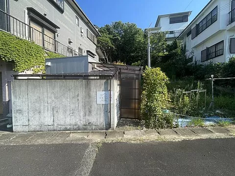 Used single-family home 6 km from JR Kisei Main Line Shirahama Station