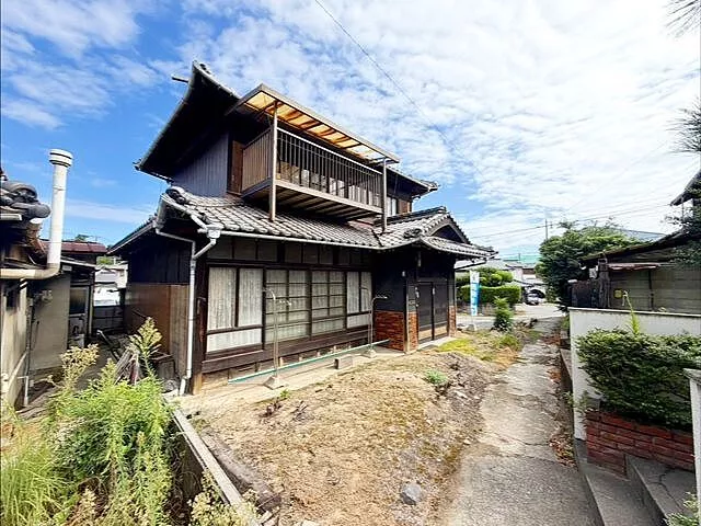 Used single-family home in Onomichi City, Yamahanacho, existing house