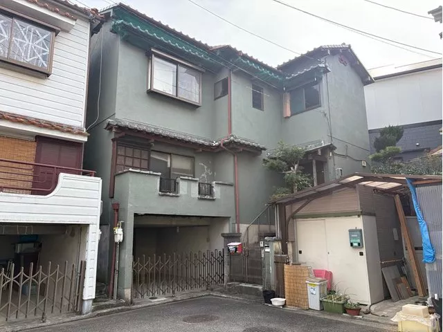 Newly listed used detached house with a garden, spacious 4LDK