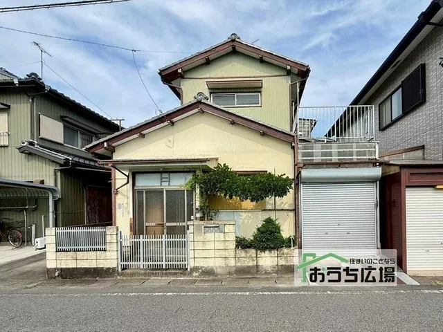 An area recommended for families with children! You can enjoy a spacious lifestyle without building conditions♪