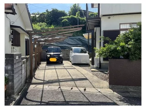 A user-friendly 3LDK residence with parking for 3 cars in Yamato-cho. - Image 3