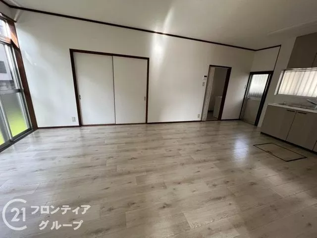 Owner change property + immediate reservation available! ■ 7 minutes on foot to Kintetsu Ikoma Line "Minami Ikoma Station"