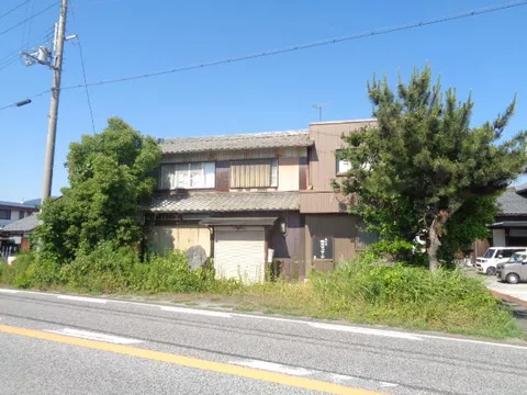 Nagahama City, Takatsuki Town Takatsuki (Takatsuki Station) 2-story building 8LDK