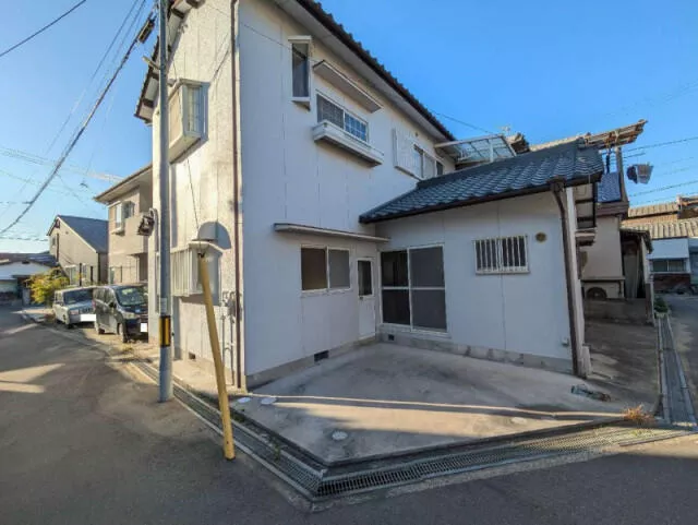 Ayauta-gun, Utazu-cho, Iwaya (Utazu Station), 2-story building, 4SDK