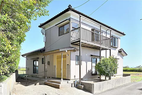 Used single-family home Nishikambara District Ishise